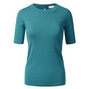 Short sleeve sweater